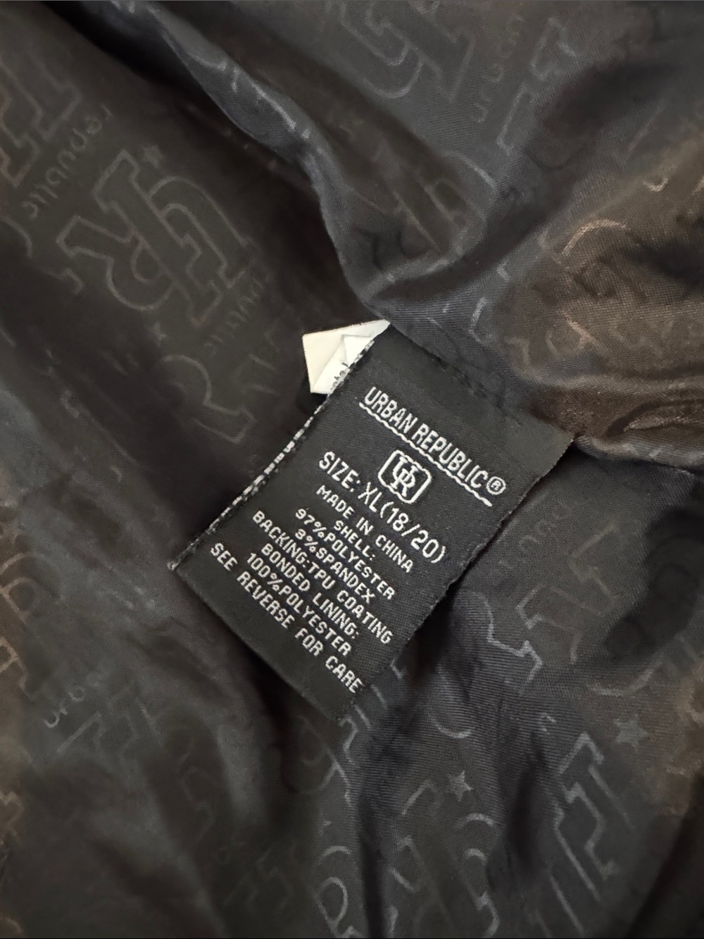 Kids Hooded Softshell Jacket - Black - Picture 13 of 14